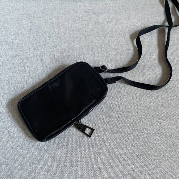 Zara Black Neck Pouch - Picture 3 of 3